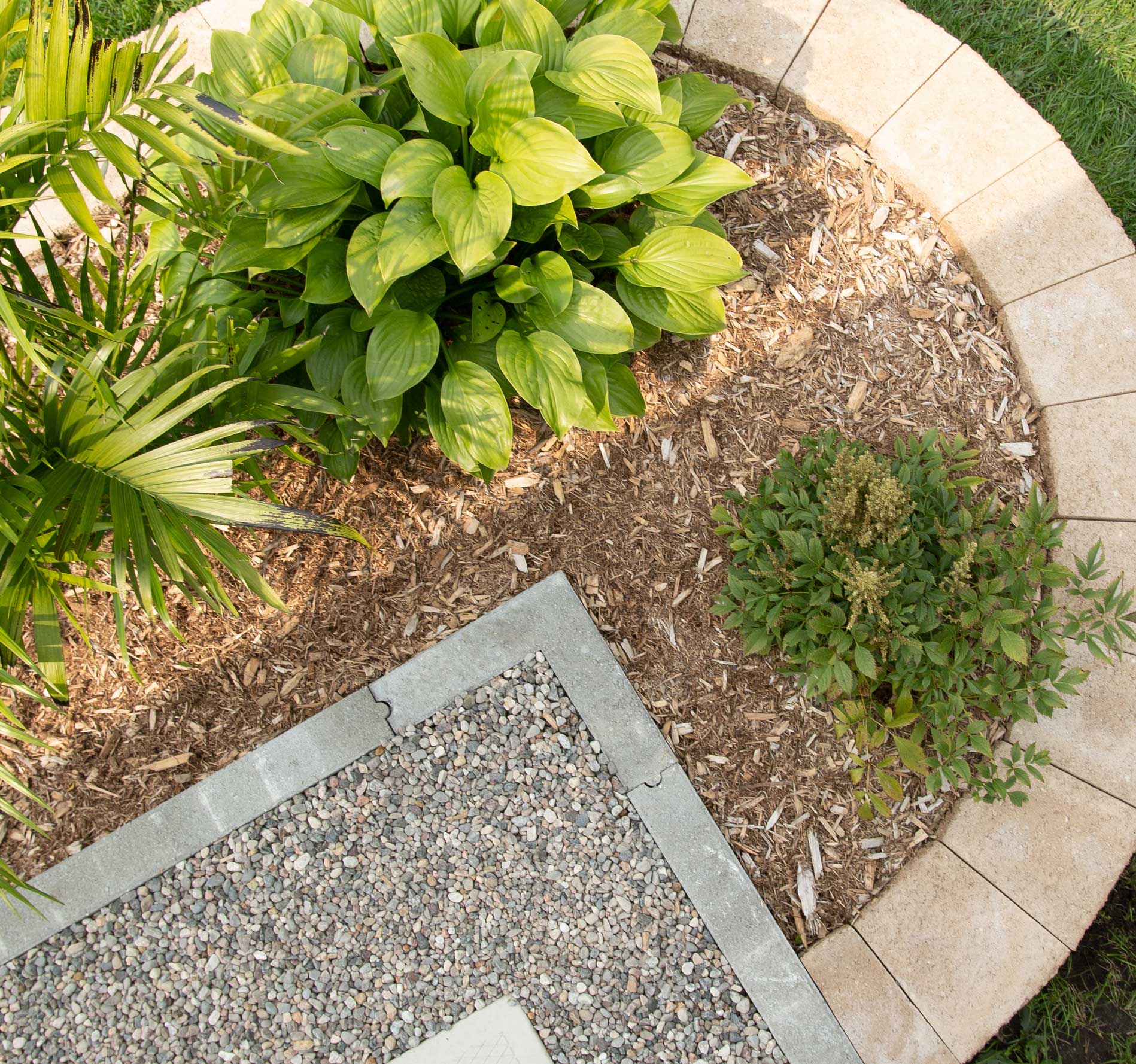 COULEUR-Bordure-de-beton-Universelle-Coin-Gris